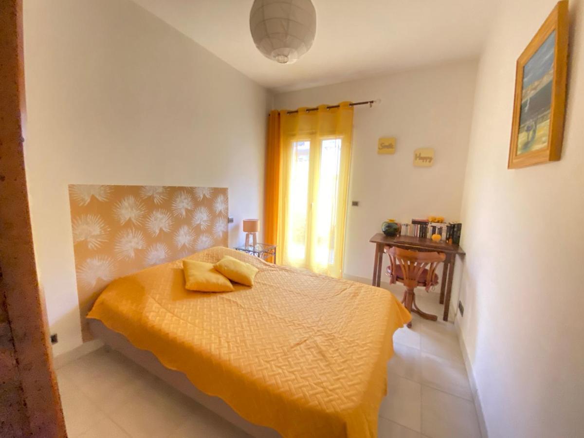 Le Palais Venitien Apartment Saint-Cyr-sur-Mer Exterior photo
